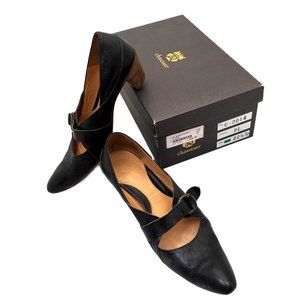 Chausser Black Leather Pointy Toe Mary Jane Low Heels US 6.5